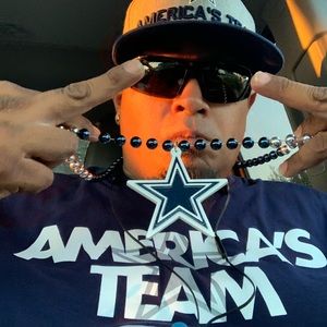 Meet your Posher, Philip